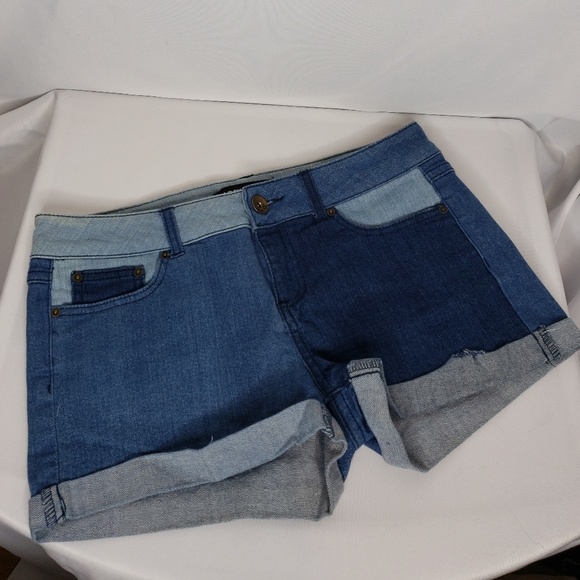 Clockhouse Pants - 🔑Clockhouse Multi colored Stretch Shorts Clockhouse Pants - 🔑Clockhouse Multi colored Stretch Shorts